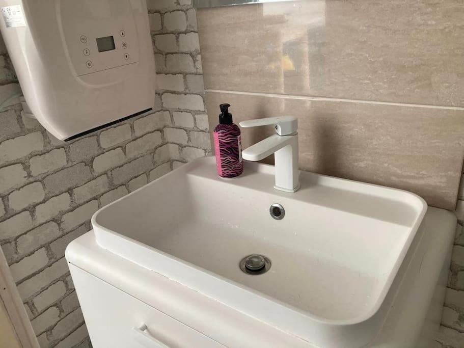 Le Voyageur Appartement Besançon Buitenkant foto